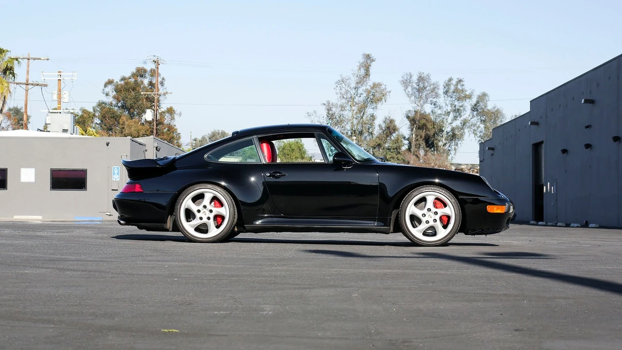 1996 Porsche 993 Turbo - Image 16 of 31