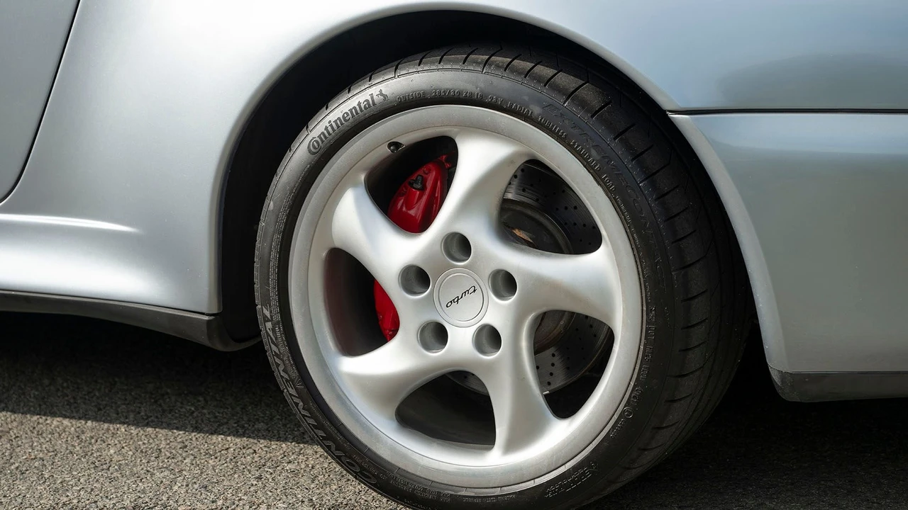 1996 Porsche 993 Turbo - Image 25 of 31