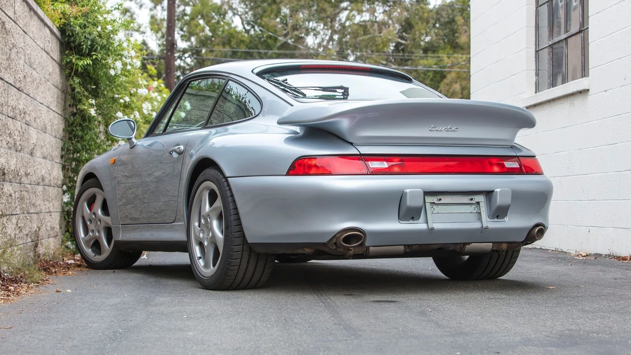 1996 Porsche 993 Turbo - Image 5 of 31