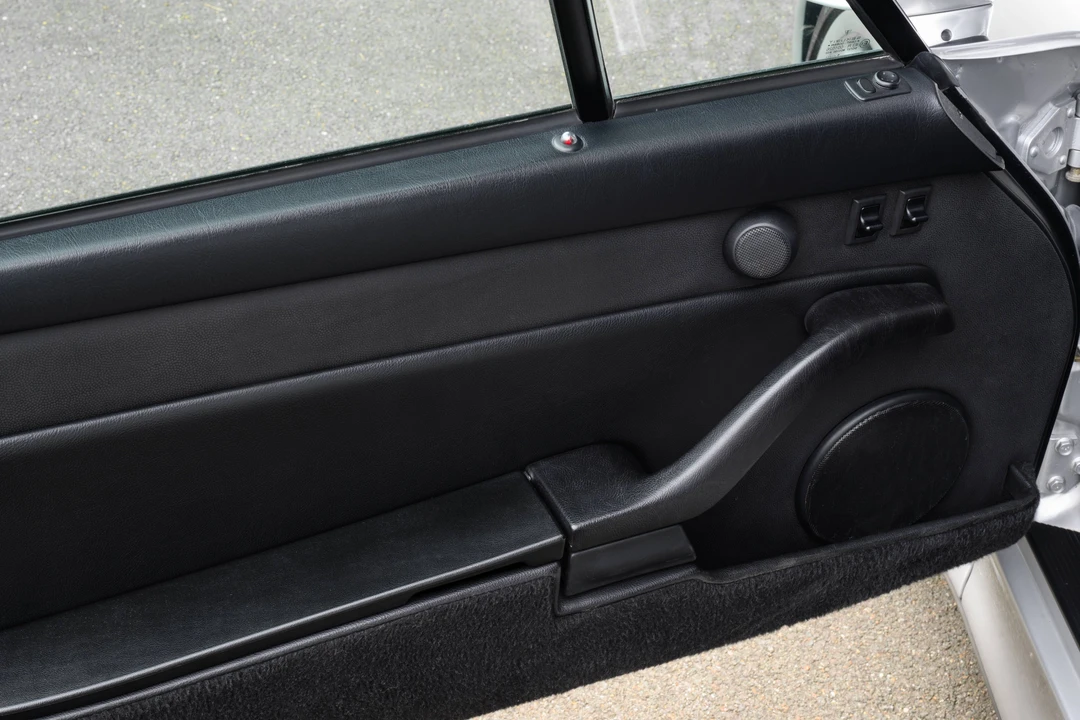 1996 Porsche 993 Carrera S - Image 15 of 31