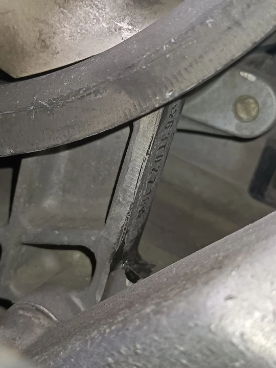 1996 Porsche 993 Carrera 4 - Image 2 of 31