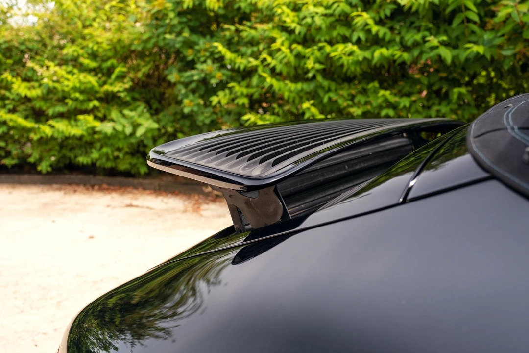 1996 Porsche 993 Carrera 4 - Image 8 of 31