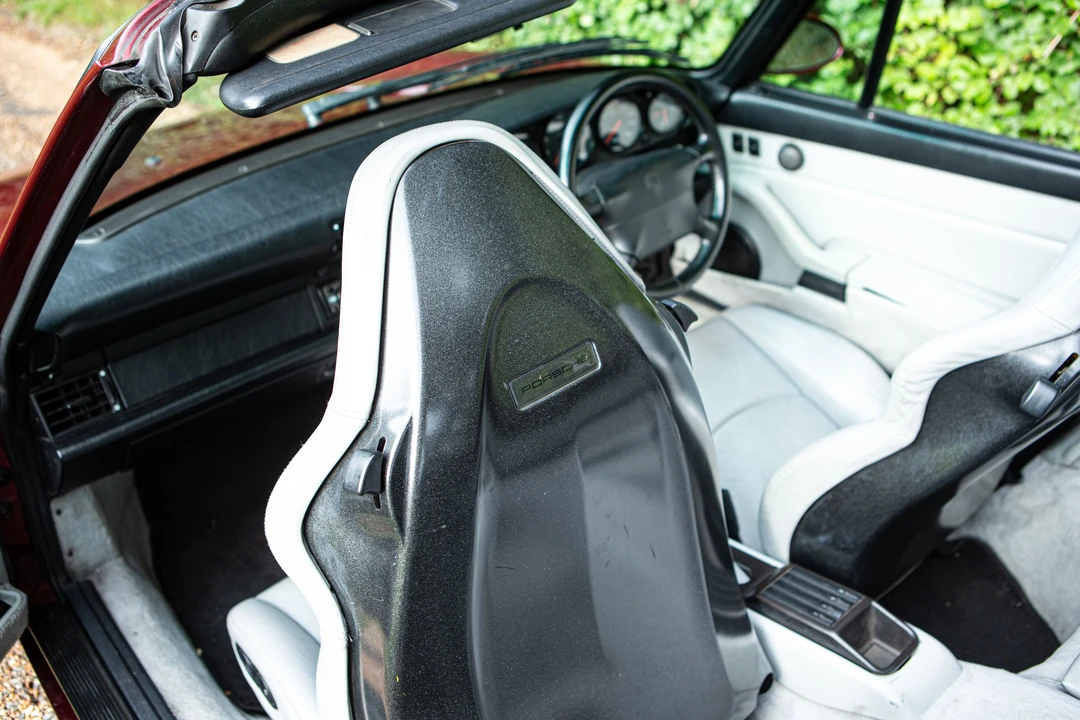 1996 Porsche 993 Carrera 4 - Image 12 of 23