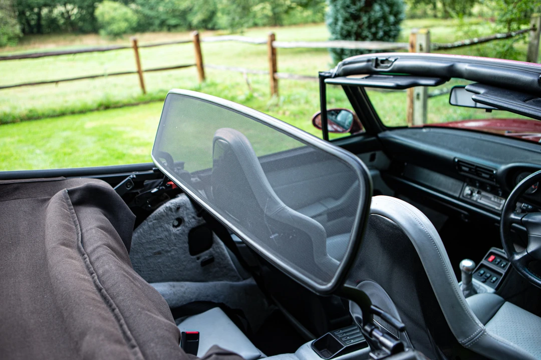 1996 Porsche 993 Carrera 4 - Image 17 of 23