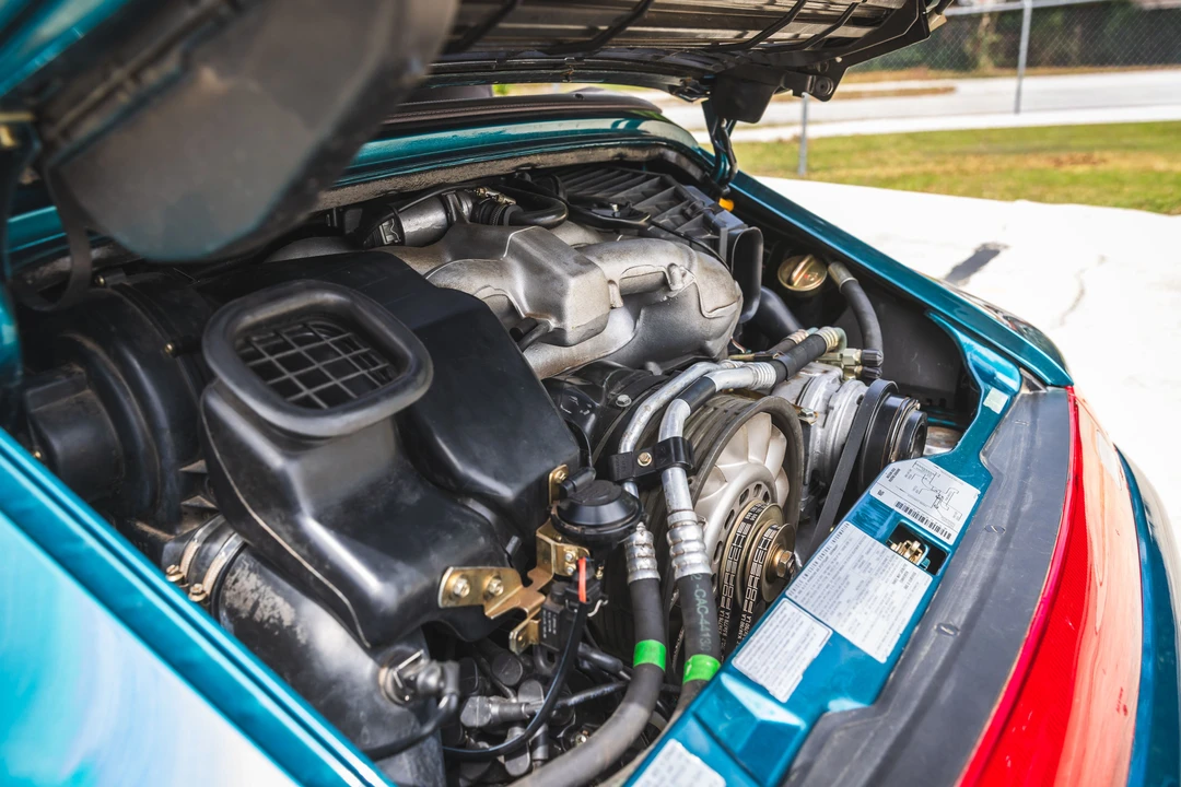 1996 Porsche 993 Carrera 4 - Image 27 of 31