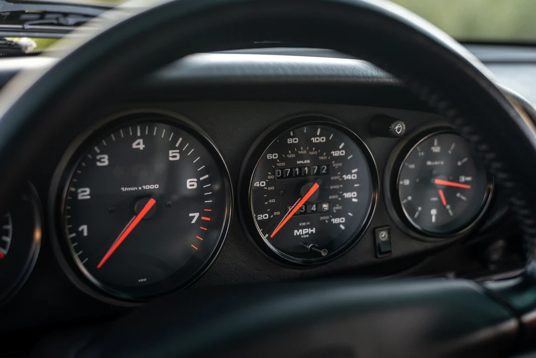1996 Porsche 993 Carrera - Image 16 of 31