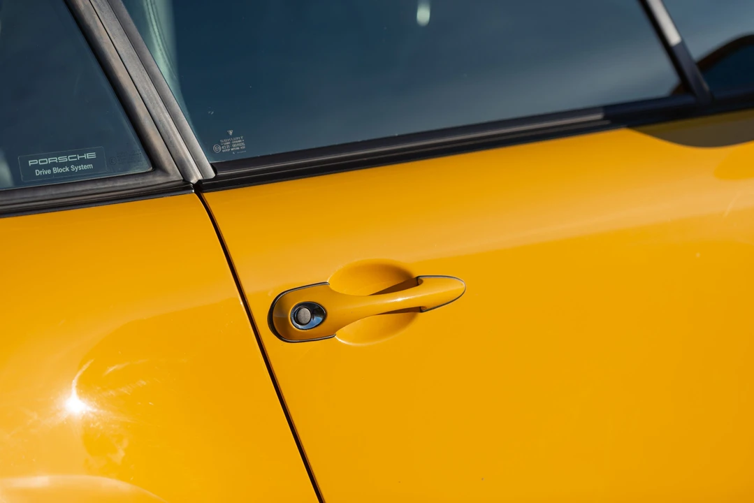 1996 Porsche 993 Carrera - Image 26 of 31