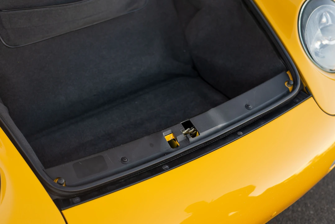 1996 Porsche 993 Carrera - Image 7 of 31