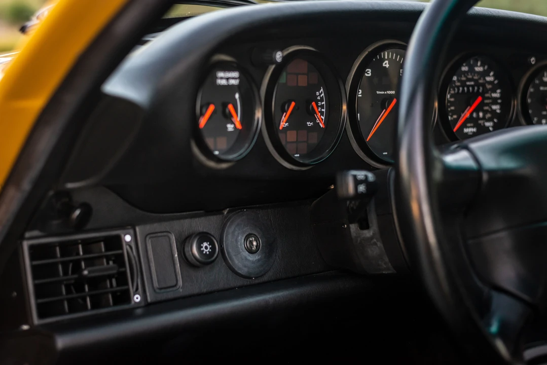 1996 Porsche 993 Carrera - Image 18 of 31