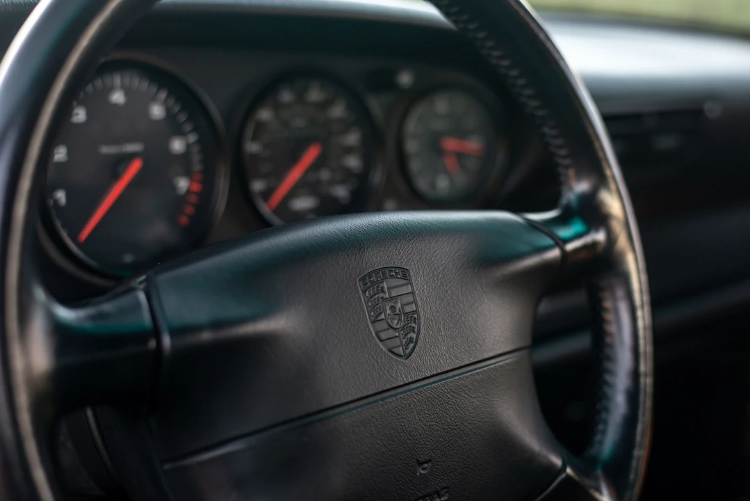 1996 Porsche 993 Carrera - Image 17 of 31