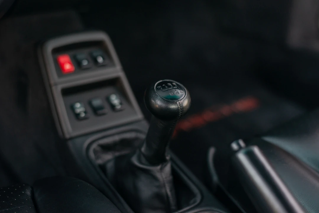 1996 Porsche 993 Carrera - Image 15 of 31