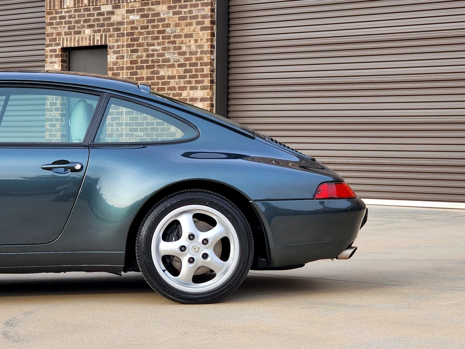 1996 Porsche 993 Carrera - Image 10 of 21