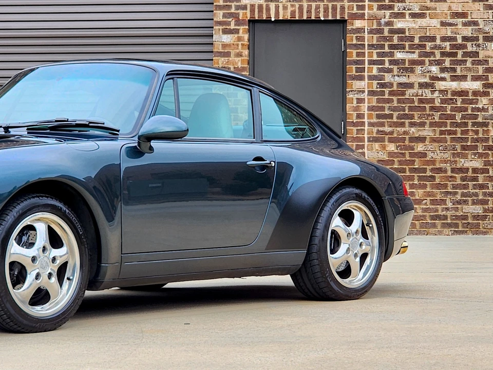 1996 Porsche 993 Carrera - Image 9 of 21