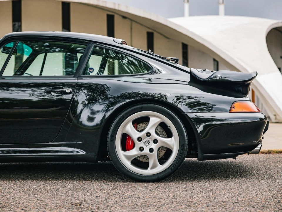 1996 Porsche 993 Carrera - Image 7 of 31