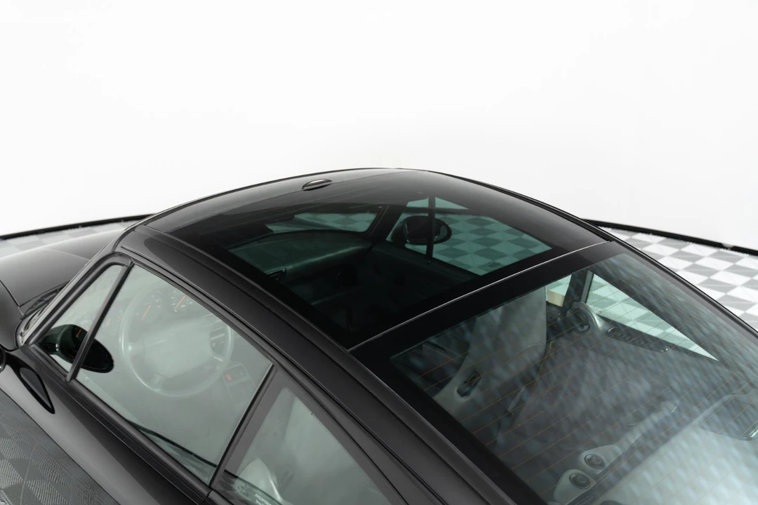 1996 Porsche 911 - Image 18 of 31