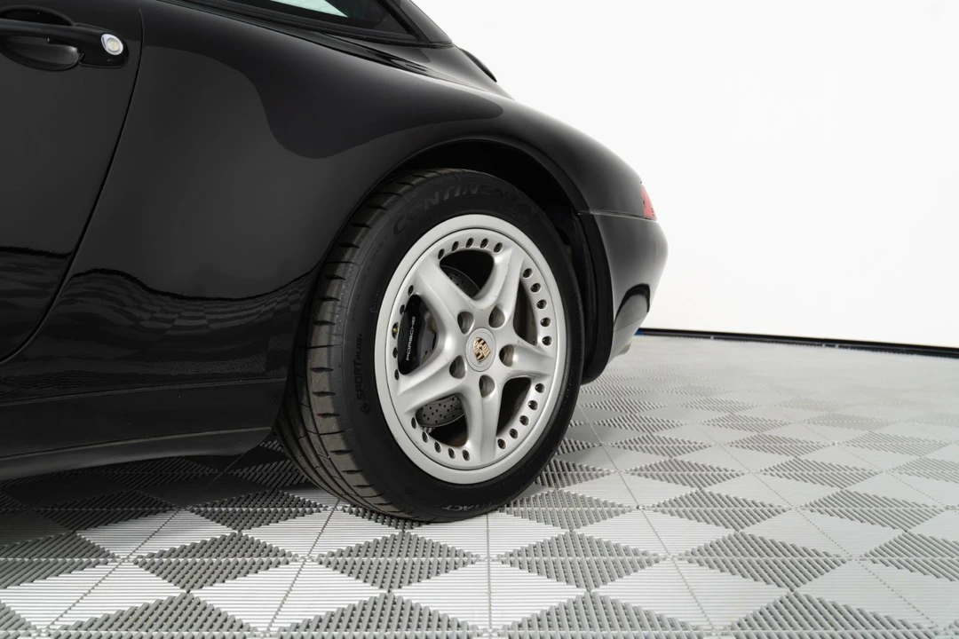 1996 Porsche 911 - Image 23 of 31