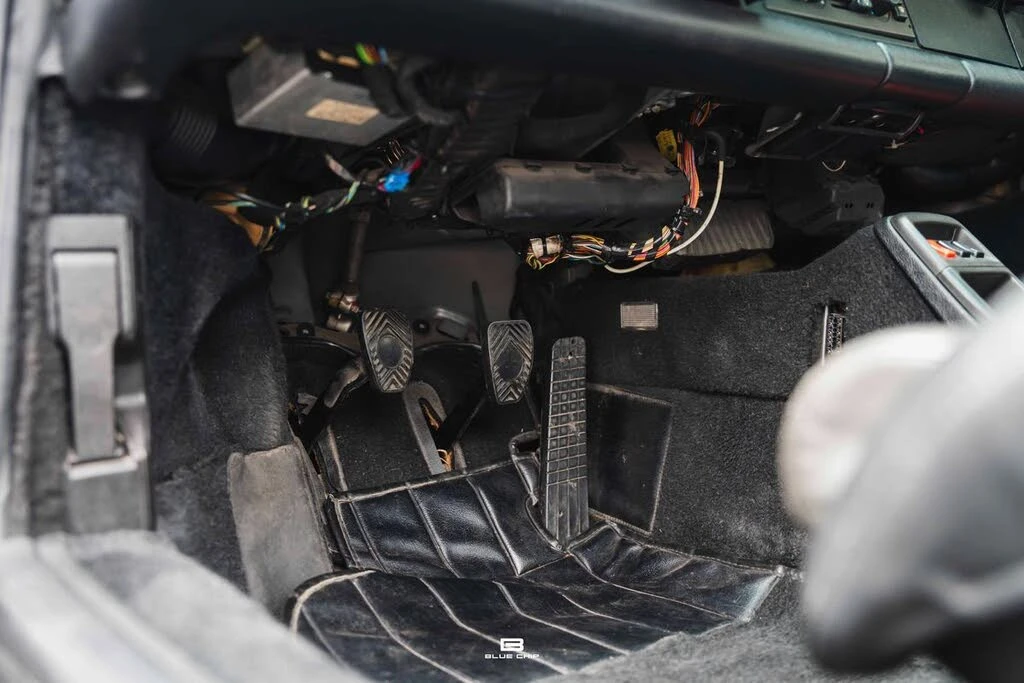 1996 Porsche 993 Carrera - Image 11 of 31