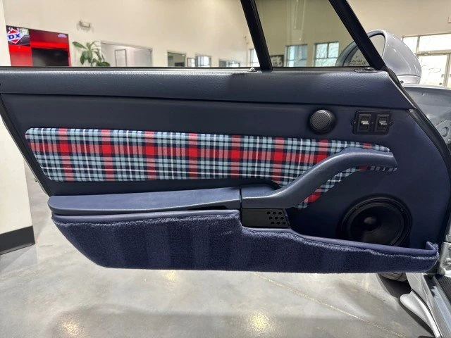 1996 Porsche 993 Carrera - Image 8 of 20
