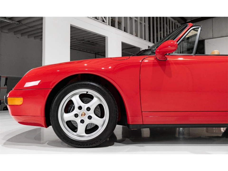 1996 Porsche 993 Carrera - Image 12 of 31