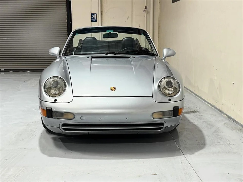 1996 Porsche 993 Carrera - Image 2 of 31