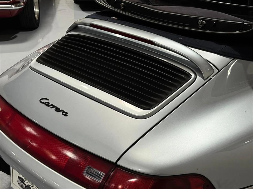 1996 Porsche 993 Carrera - Image 19 of 31