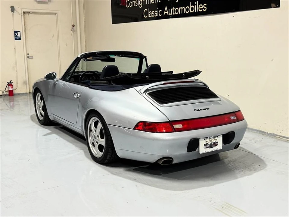 1996 Porsche 993 Carrera - Image 4 of 31