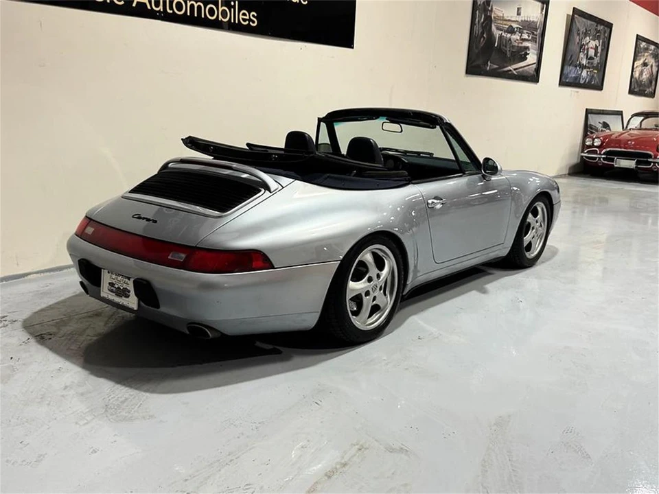 1996 Porsche 993 Carrera - Image 5 of 31