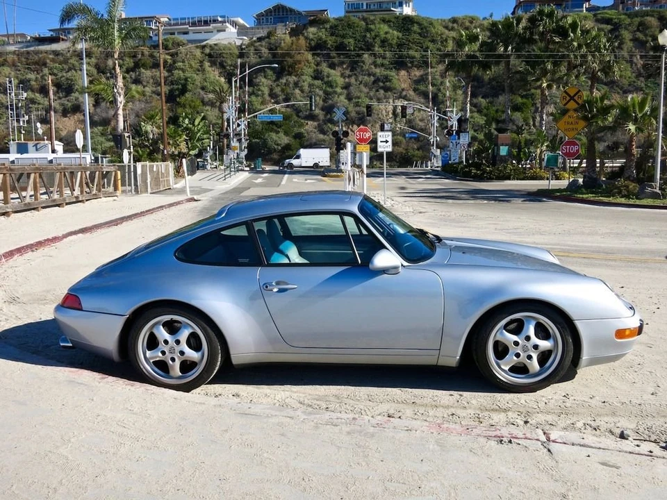 1996 Porsche 993 Carrera - Image 15 of 31