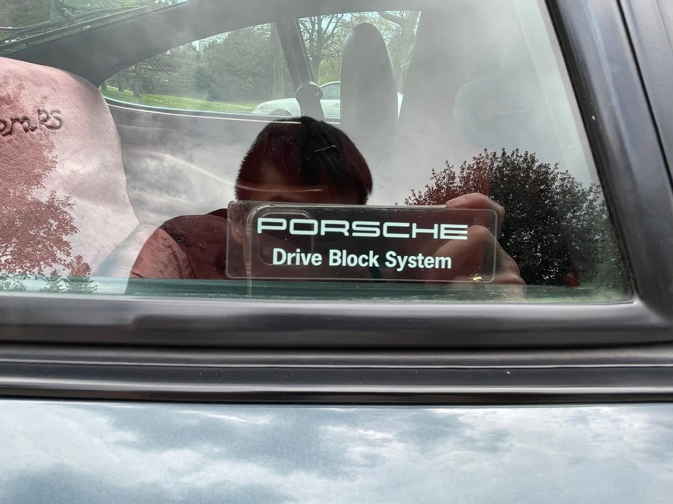 1996 Porsche 993 Carrera 4 - Image 16 of 22