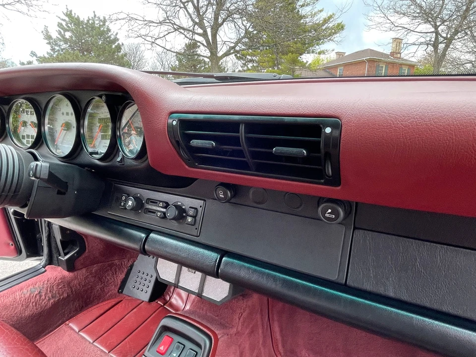 1996 Porsche 993 Carrera 4 - Image 22 of 22