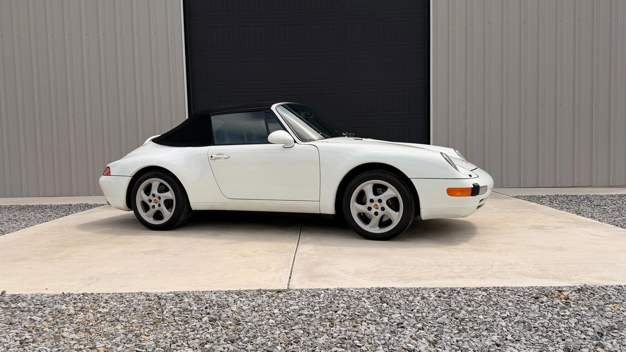 1996 Porsche 993 Carrera - Image 3 of 31