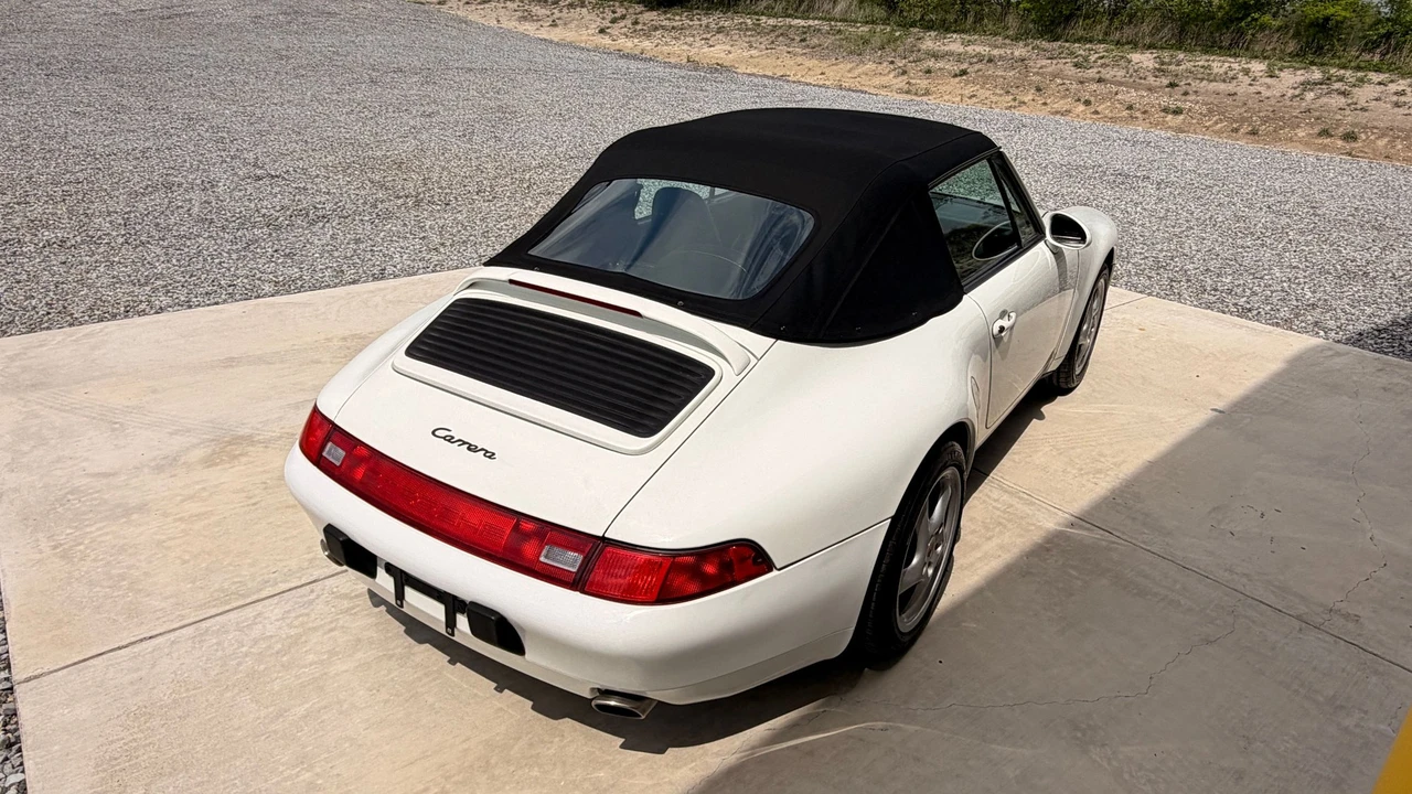 1996 Porsche 993 Carrera - Image 6 of 31