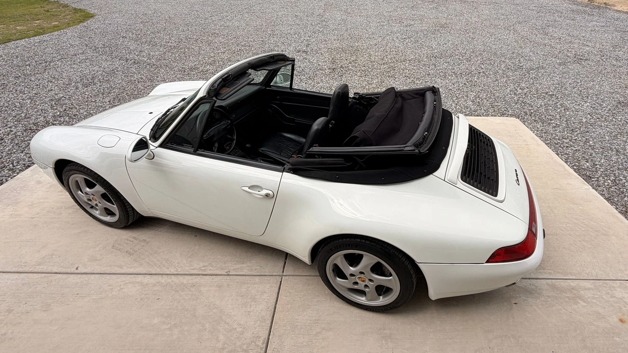 1996 Porsche 993 Carrera - Image 30 of 31