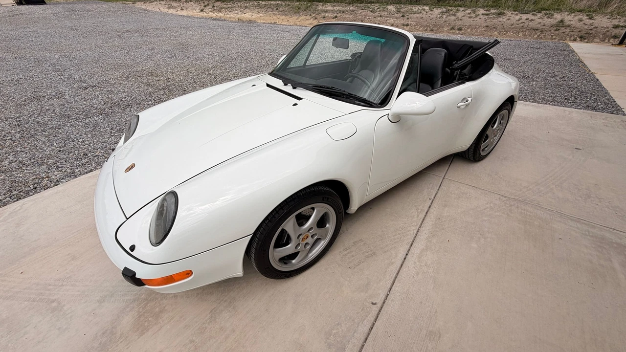 1996 Porsche 993 Carrera - Image 31 of 31