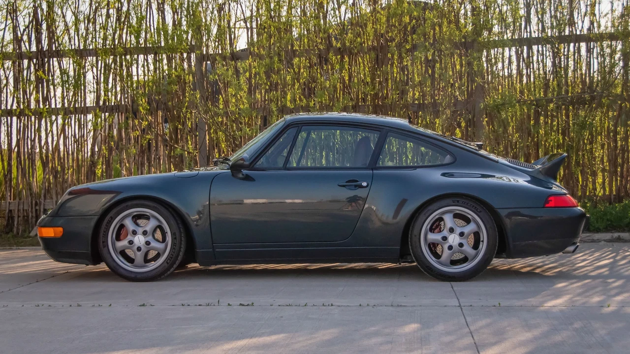 1996 Porsche 993 Carrera 4 - Image 3 of 6