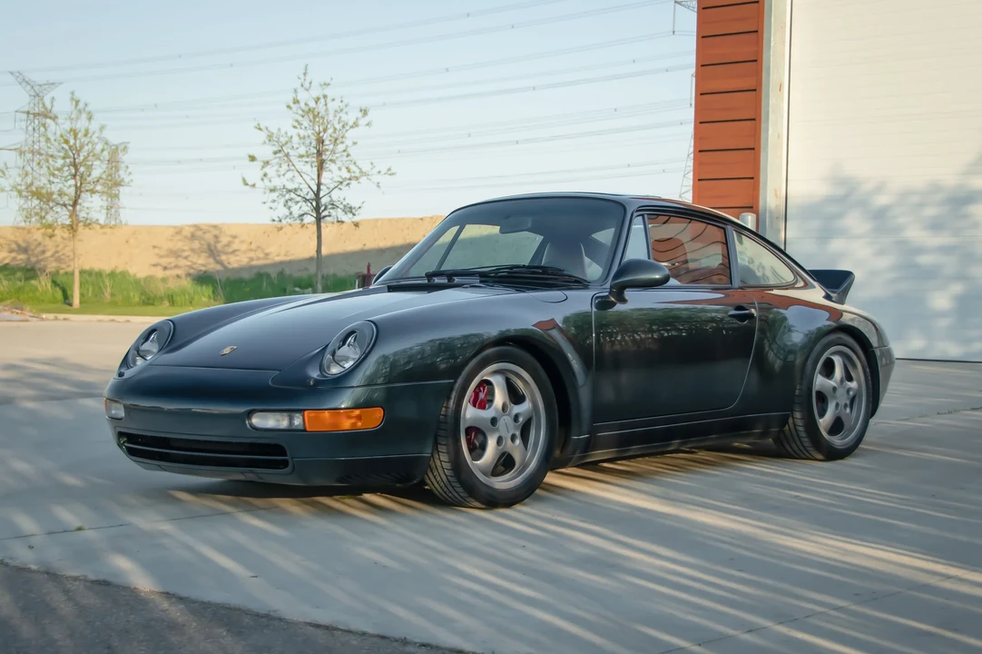 1996 Porsche 993 Carrera 4 - Image 2 of 6