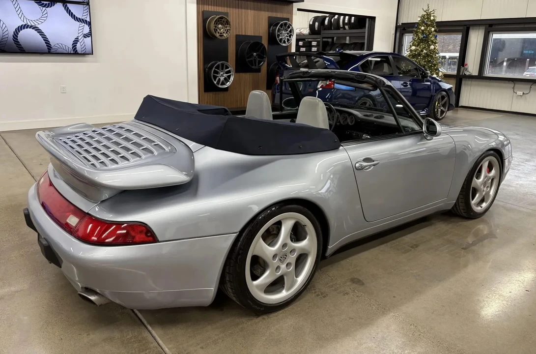 1996 Porsche 993 Carrera - Image 13 of 31