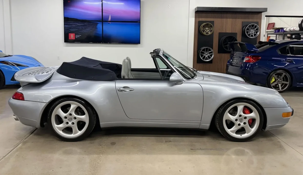1996 Porsche 993 Carrera - Image 16 of 31