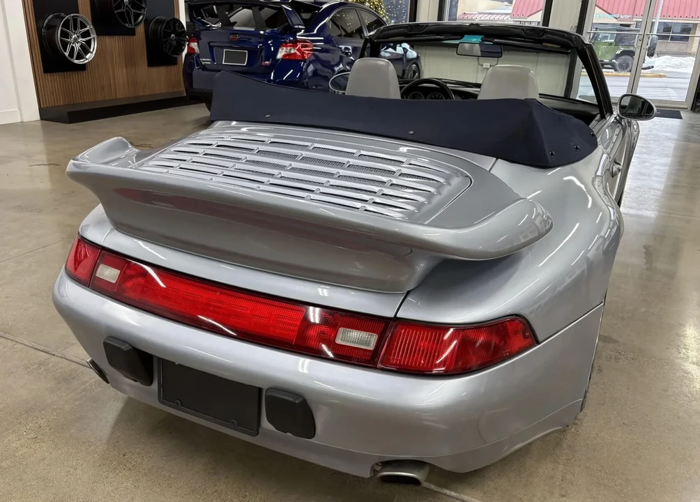 1996 Porsche 993 Carrera - Image 10 of 31
