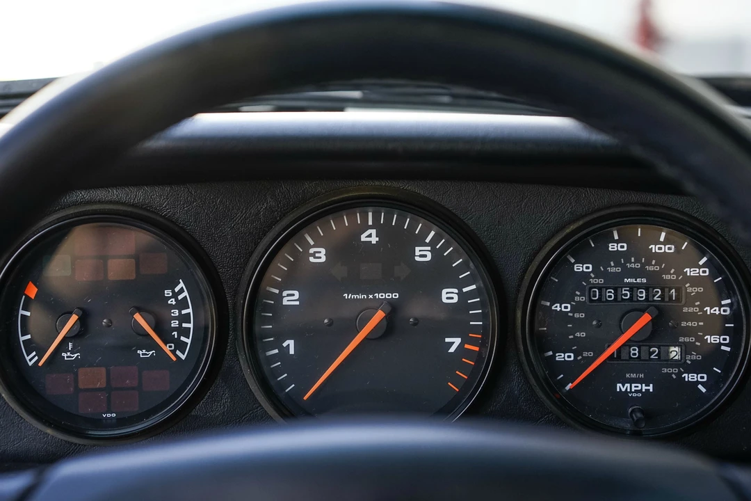 1996 Porsche 993 Carrera - Image 4 of 16