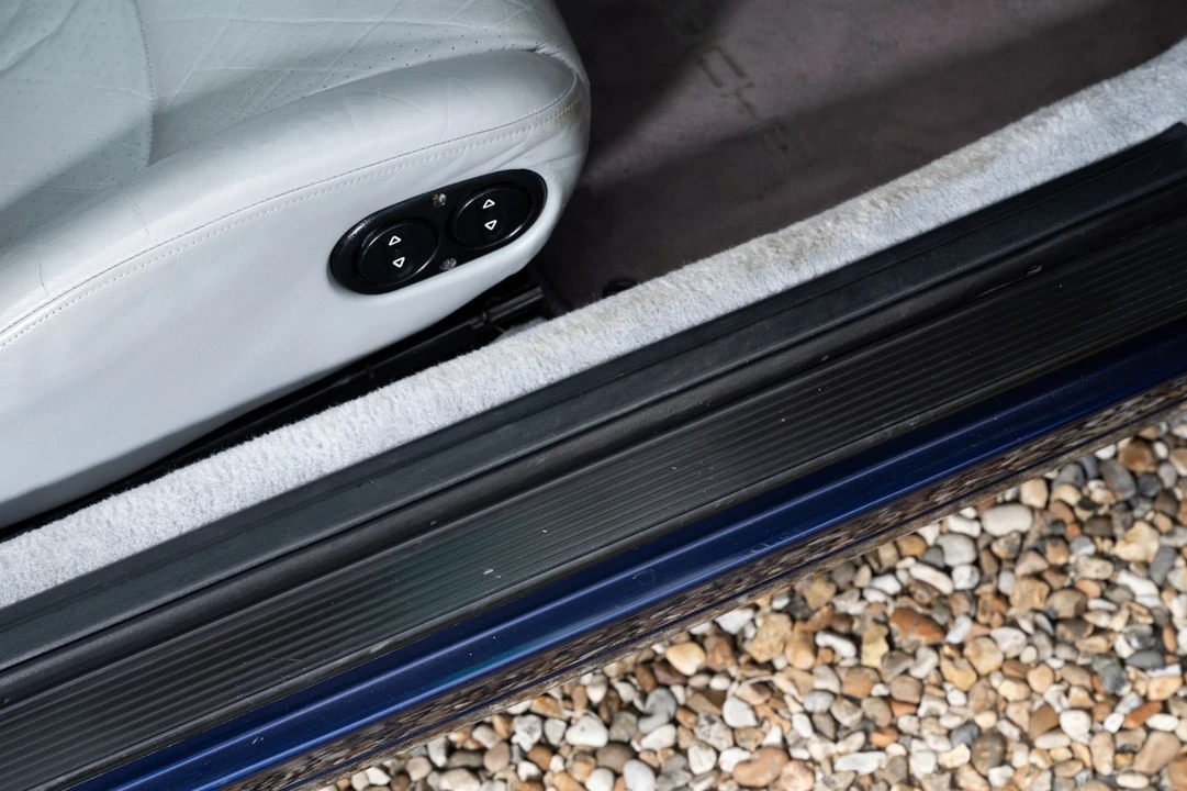 1996 Porsche 993 Targa - Image 30 of 30