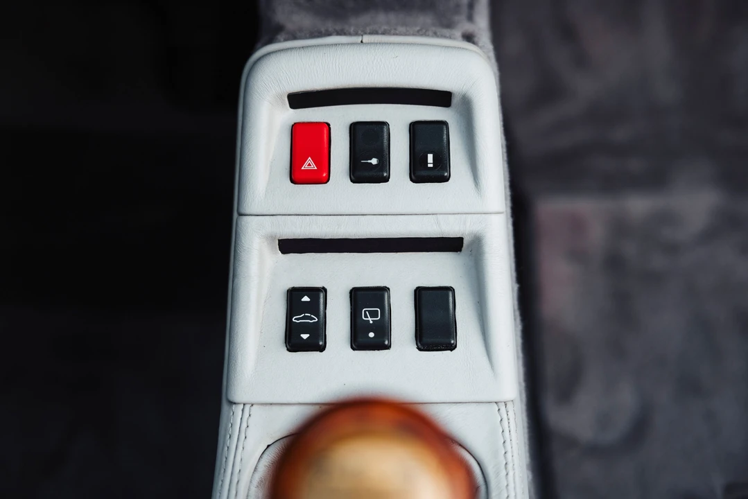 1996 Porsche 993 Turbo - Image 28 of 31