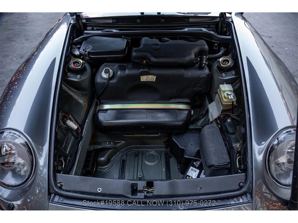 1996 Porsche 993 Carrera - Image 28 of 31