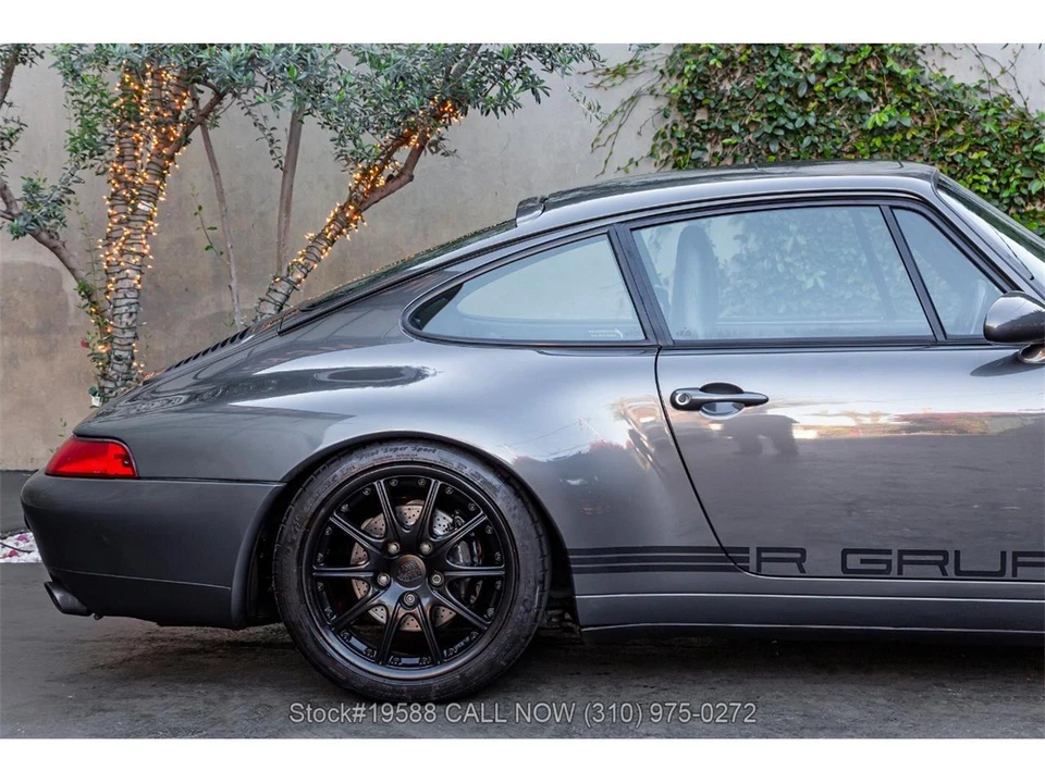 1996 Porsche 993 Carrera - Image 10 of 31