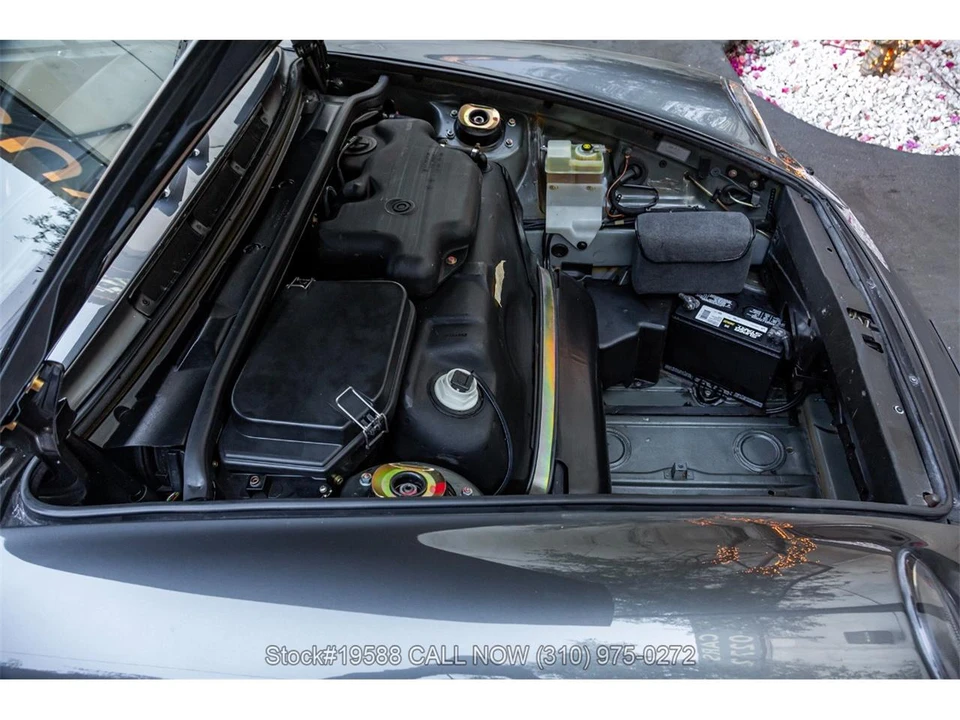 1996 Porsche 993 Carrera - Image 29 of 31