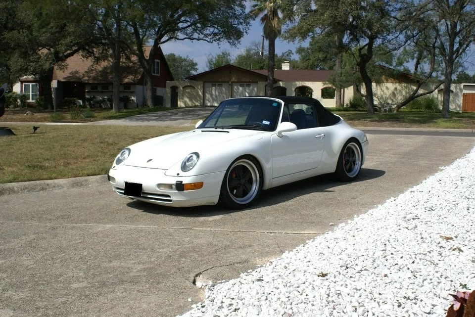 1996 Porsche 993 Carrera 4 - Image 10 of 19