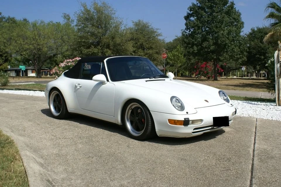 1996 Porsche 993 Carrera 4 - Image 2 of 19