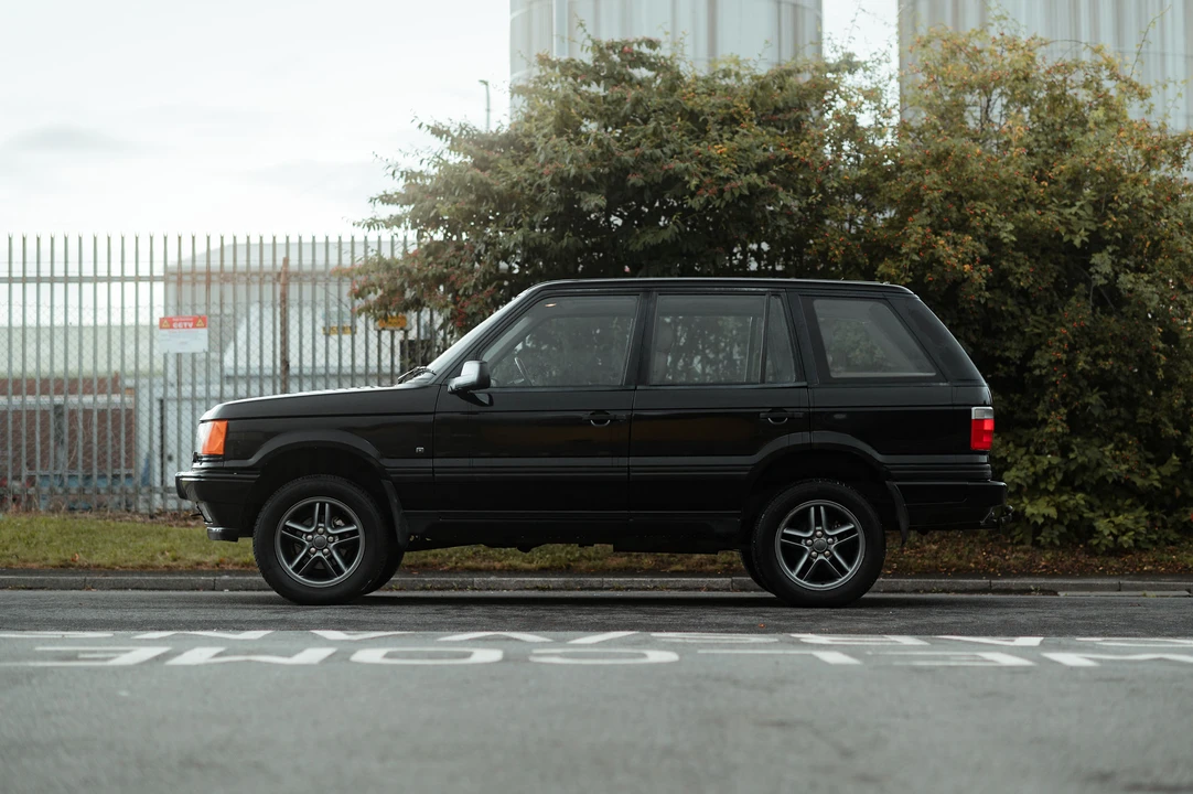 1996 Land Rover Range Rover P38A - Image 17 of 31