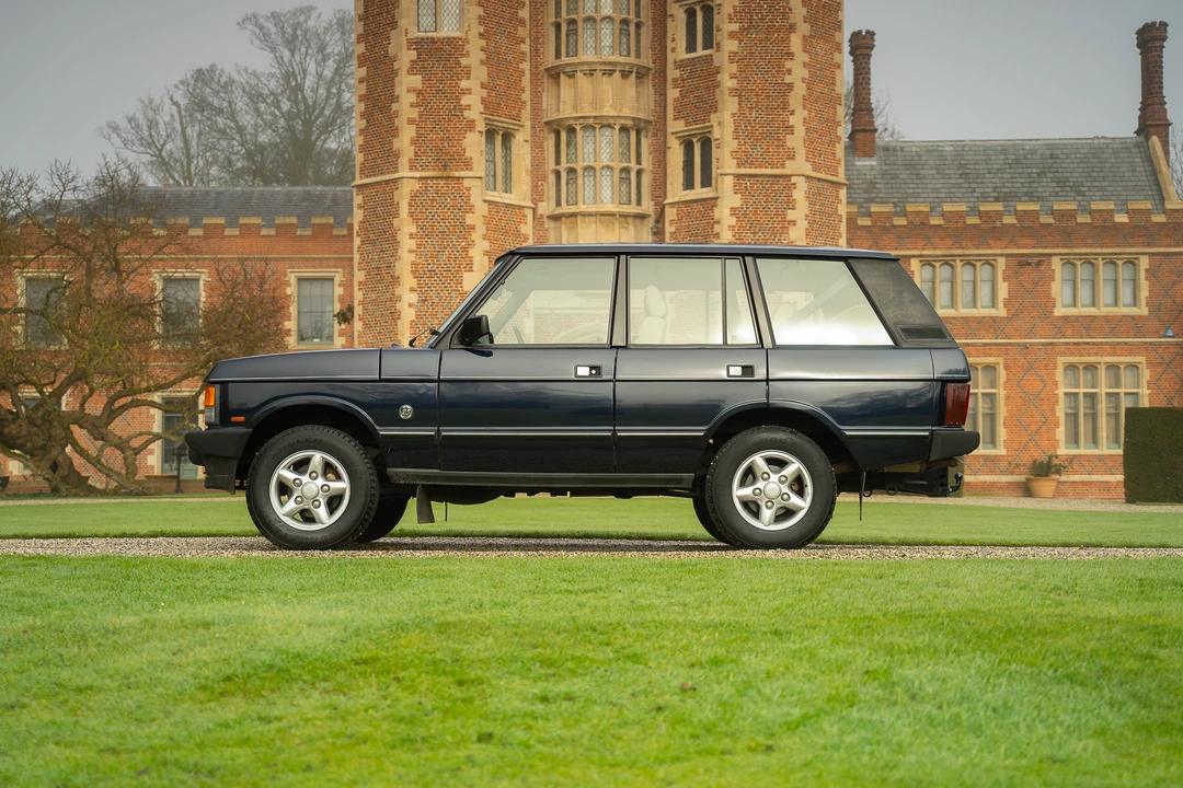1996 Land Rover Range Rover Classic - Image 17 of 31