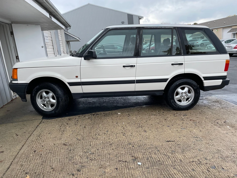 1996 Land Rover Range Rover P38A - Image 7 of 31